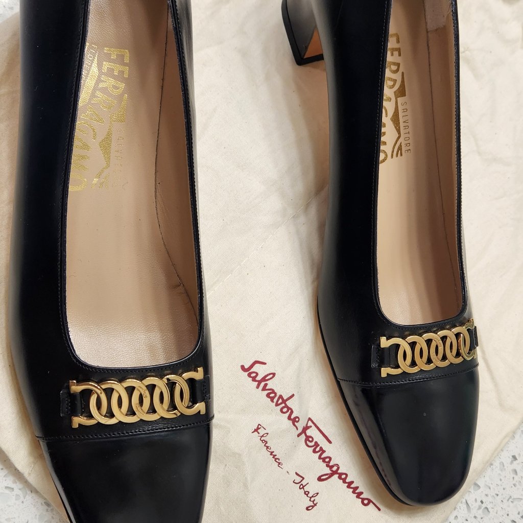 Ladies Ferragamo Heel Size 10aaa